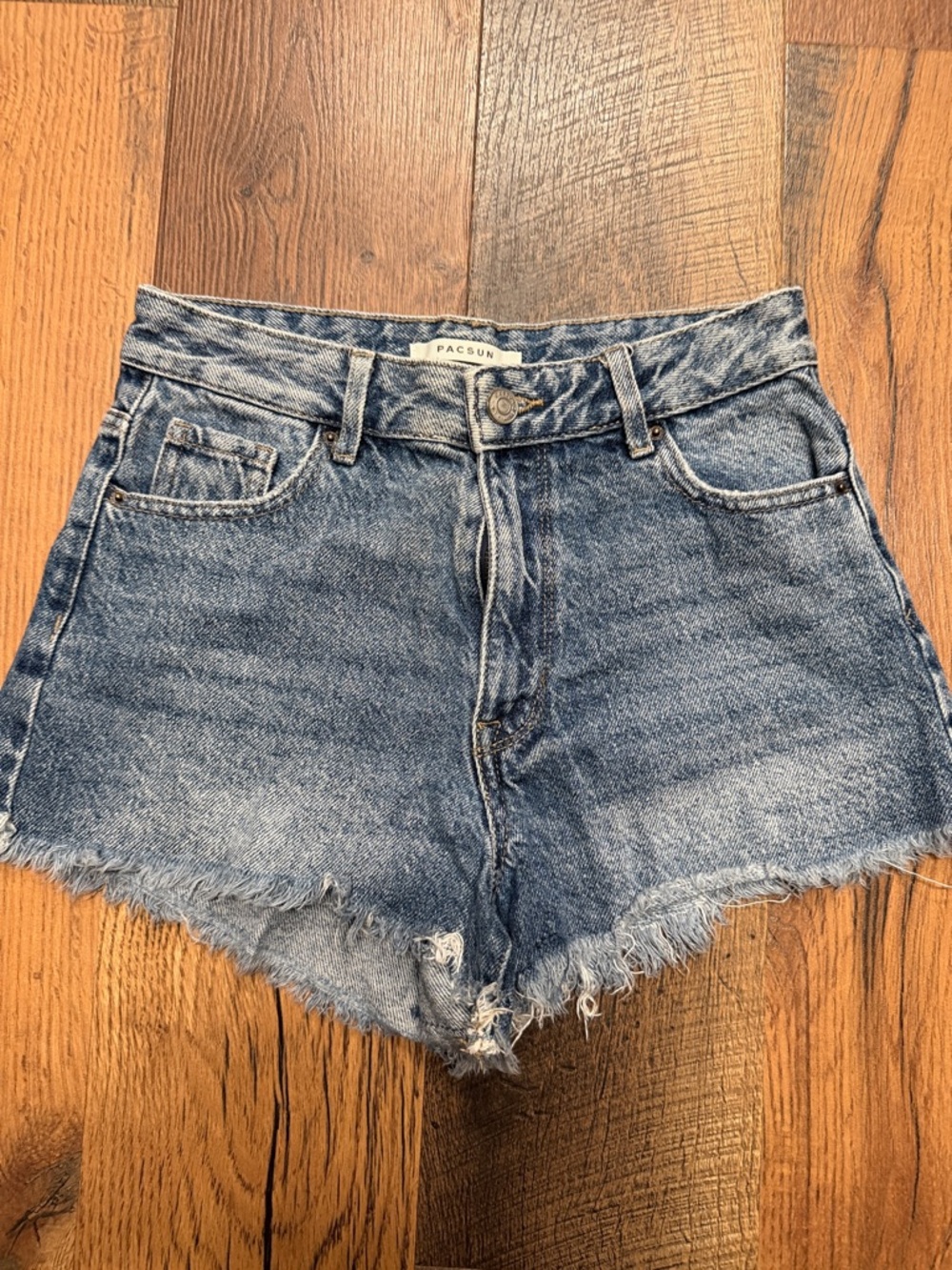 PacSun Women's Frayed High-Rise Denim Shorts - Blue Wash